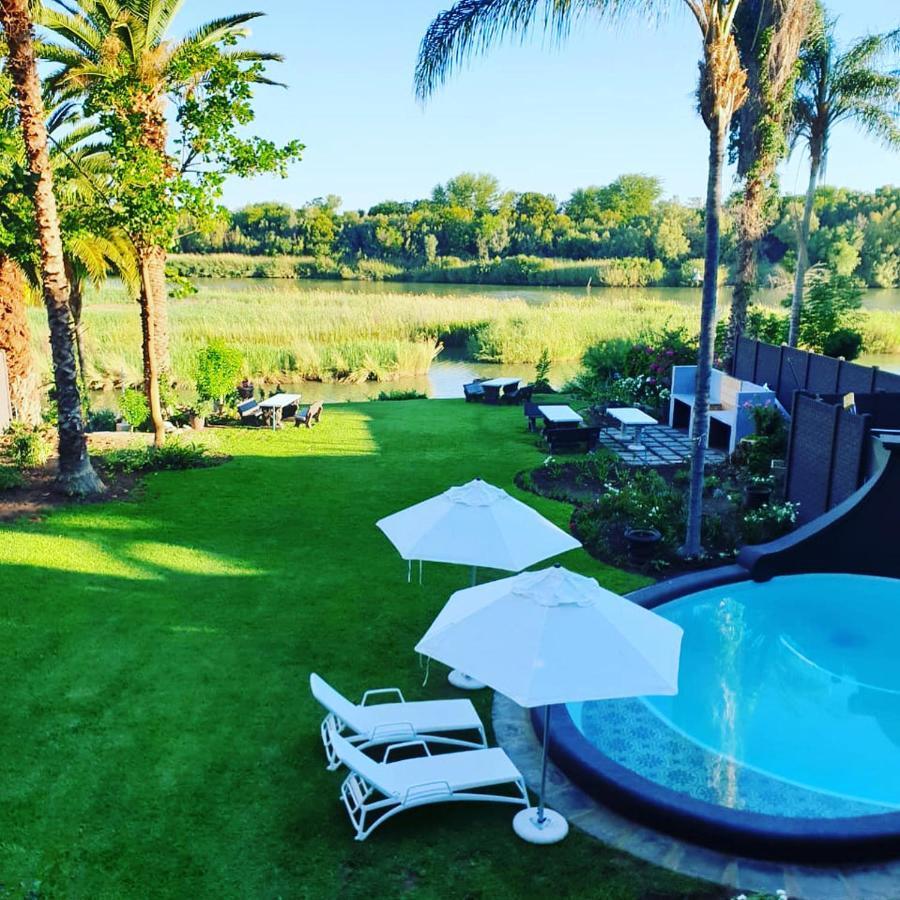 Le Must Residence Upington Exteriér fotografie